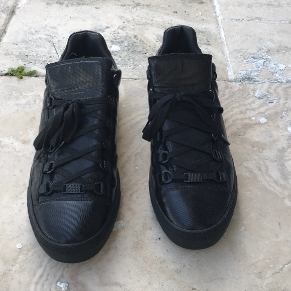 balenciaga arena low top